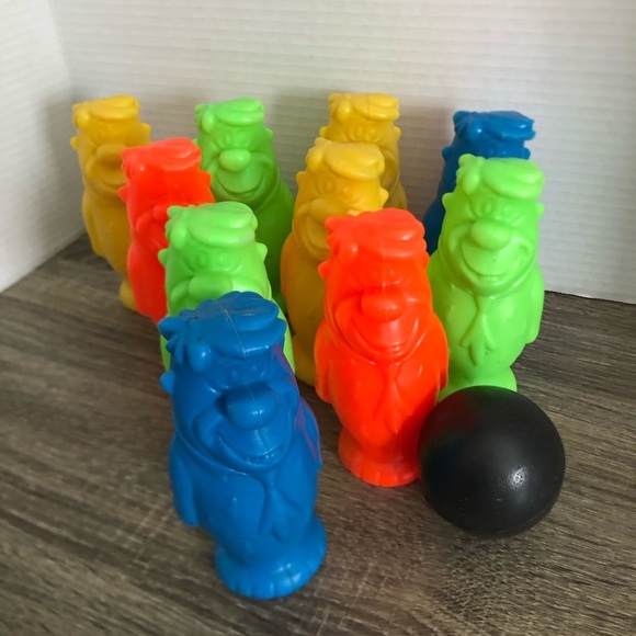Vtg 1976 Fred Flintstone Bowling Set -Rare - Picture 7 of 13